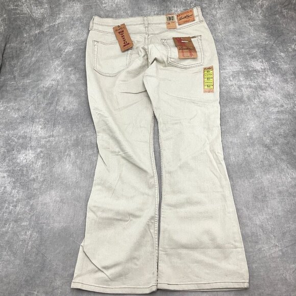 Levis Signature Jeans Women 14M 36W x 31L Miss Beige Bootcut Cotton Stretch NWT - Picture 11 of 13